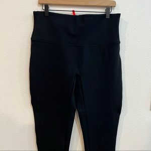NWOT Spanx Leggings Black